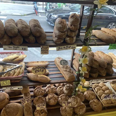 Coup De Coeur A Montmartre Bed & Breakfast *